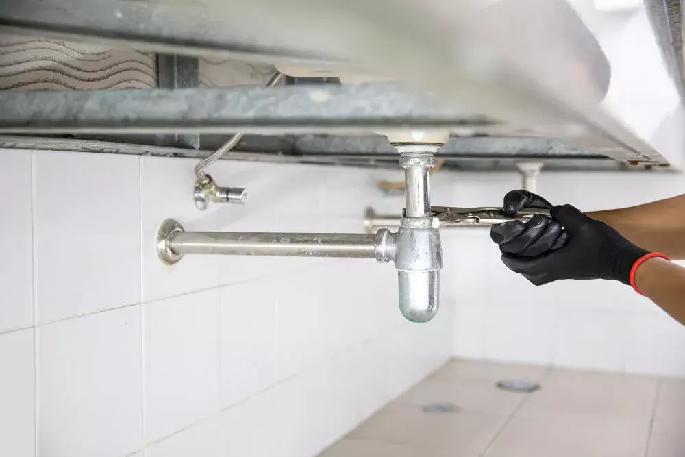 Manutenção preventiva em tubulações para evitar entupimentos futuros Manutenção preventiva em tubulações para evitar entupimentos futuros